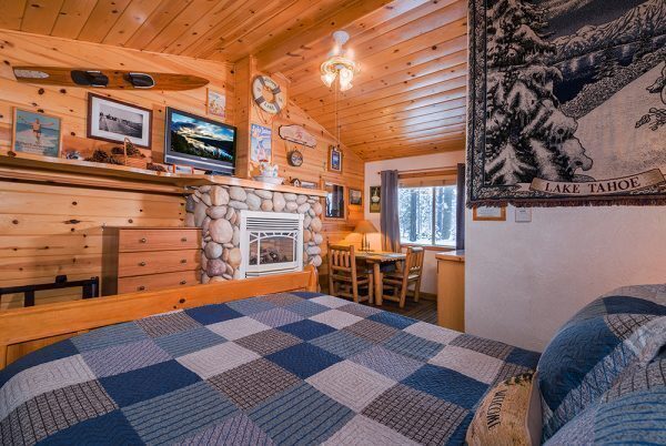 #5 The Big Blue Room | The Fireside Lodge