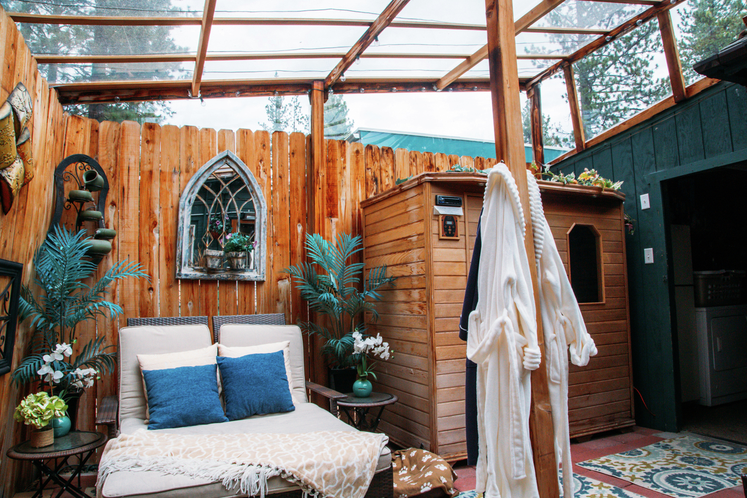 Stay at Fireside Lodge | The Fireside Lodge